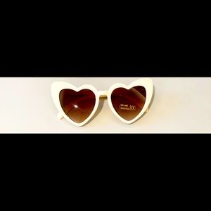 White heart sunglasses